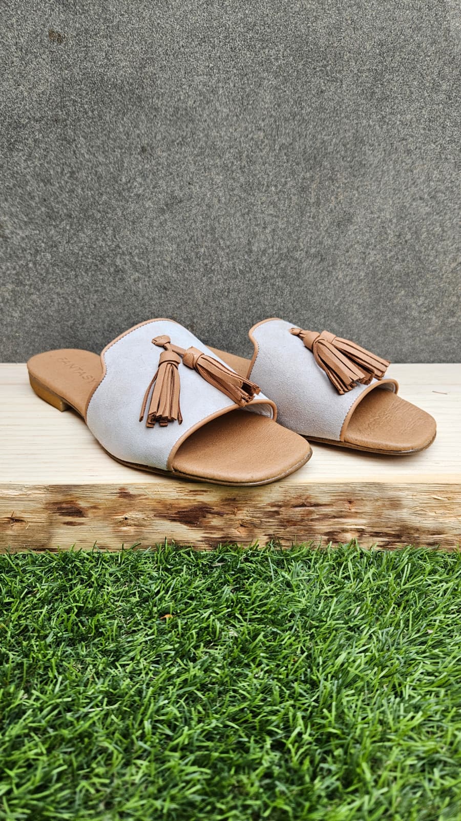 SANDALIA TOPO Y BEIGE