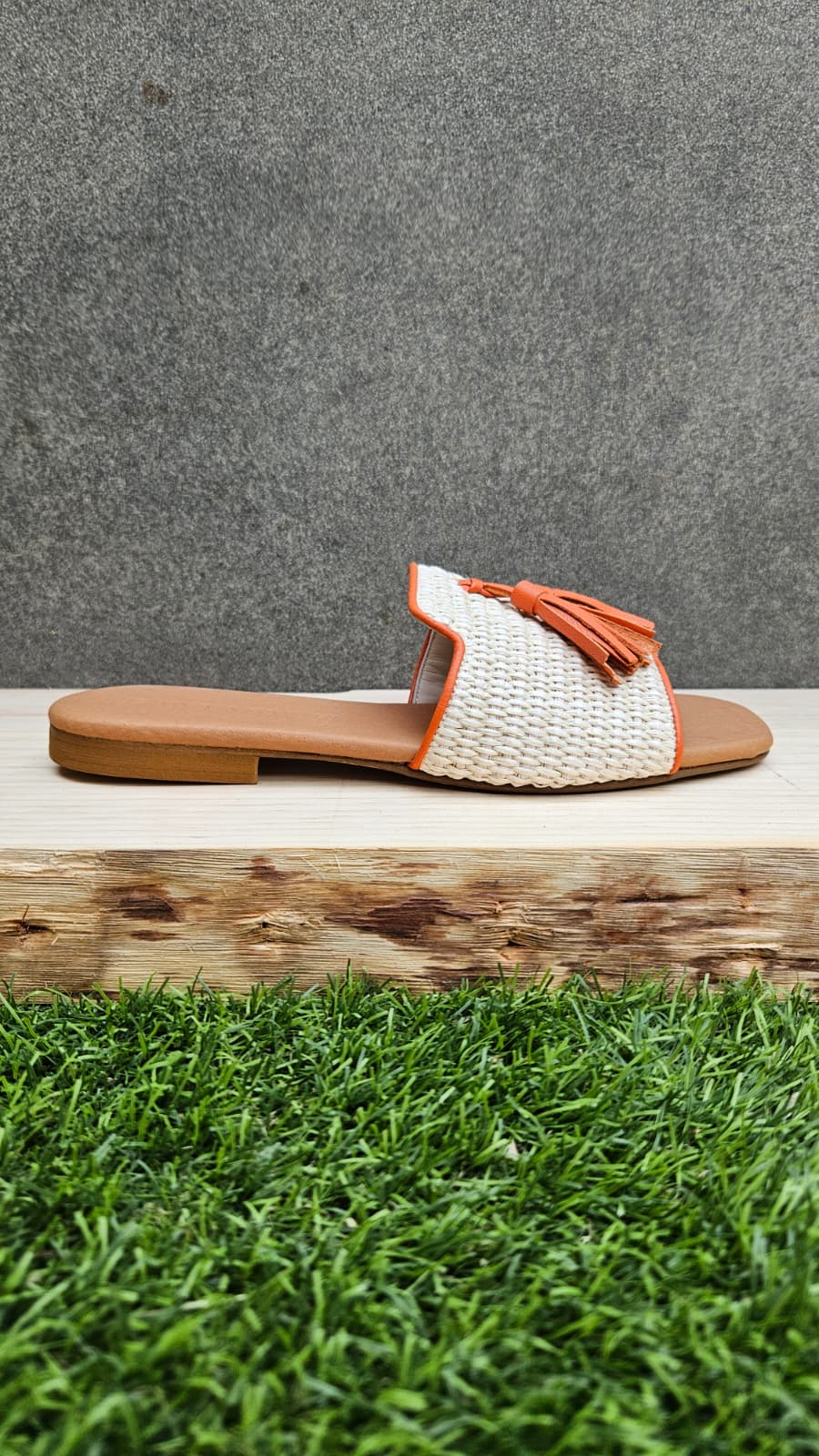 SANDALIA BEIGE-NARANJA