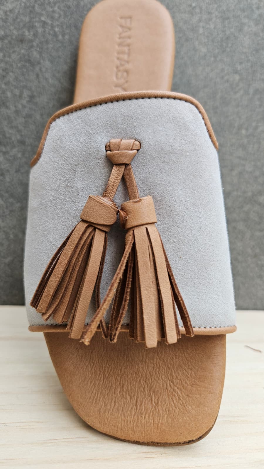 SANDALIA TOPO Y BEIGE