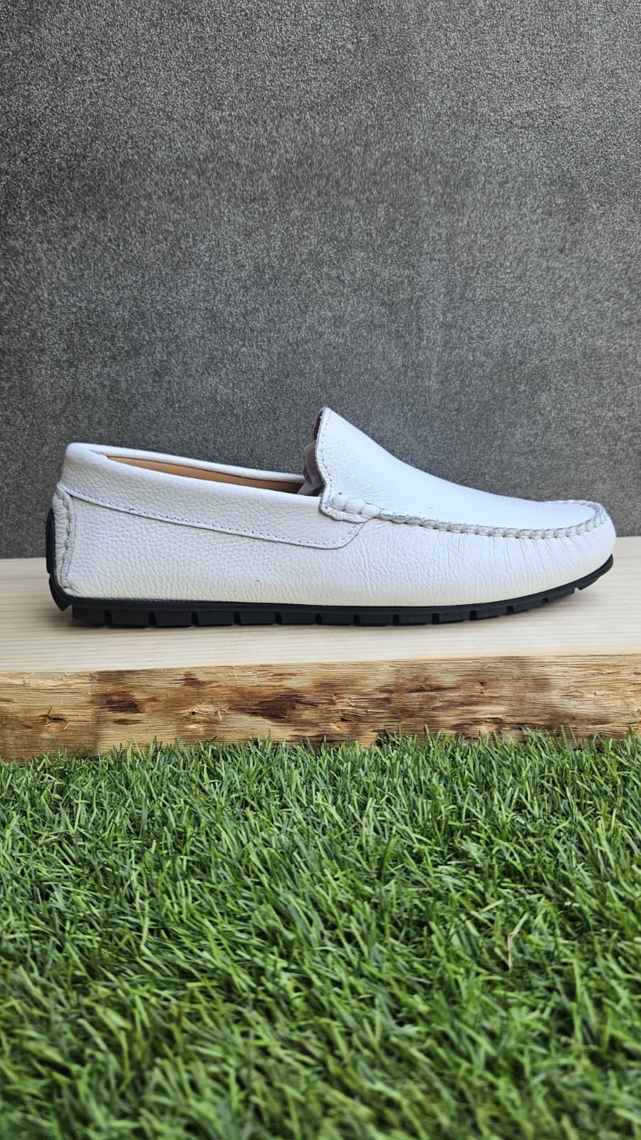 MOCASÍN BLANCO