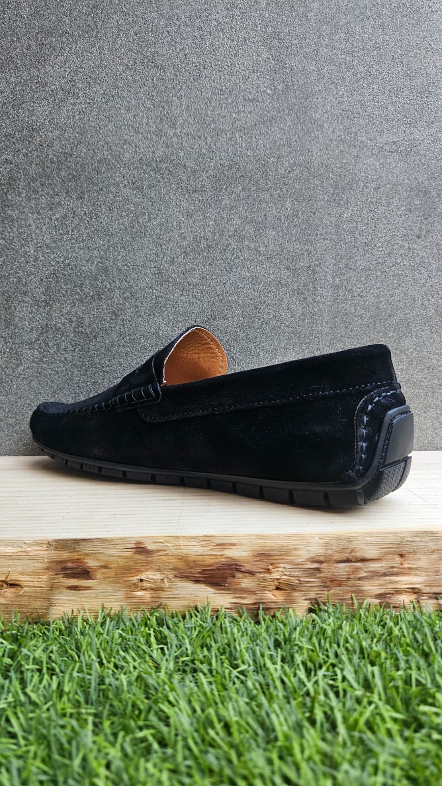 MOCASÍN NEGRO
