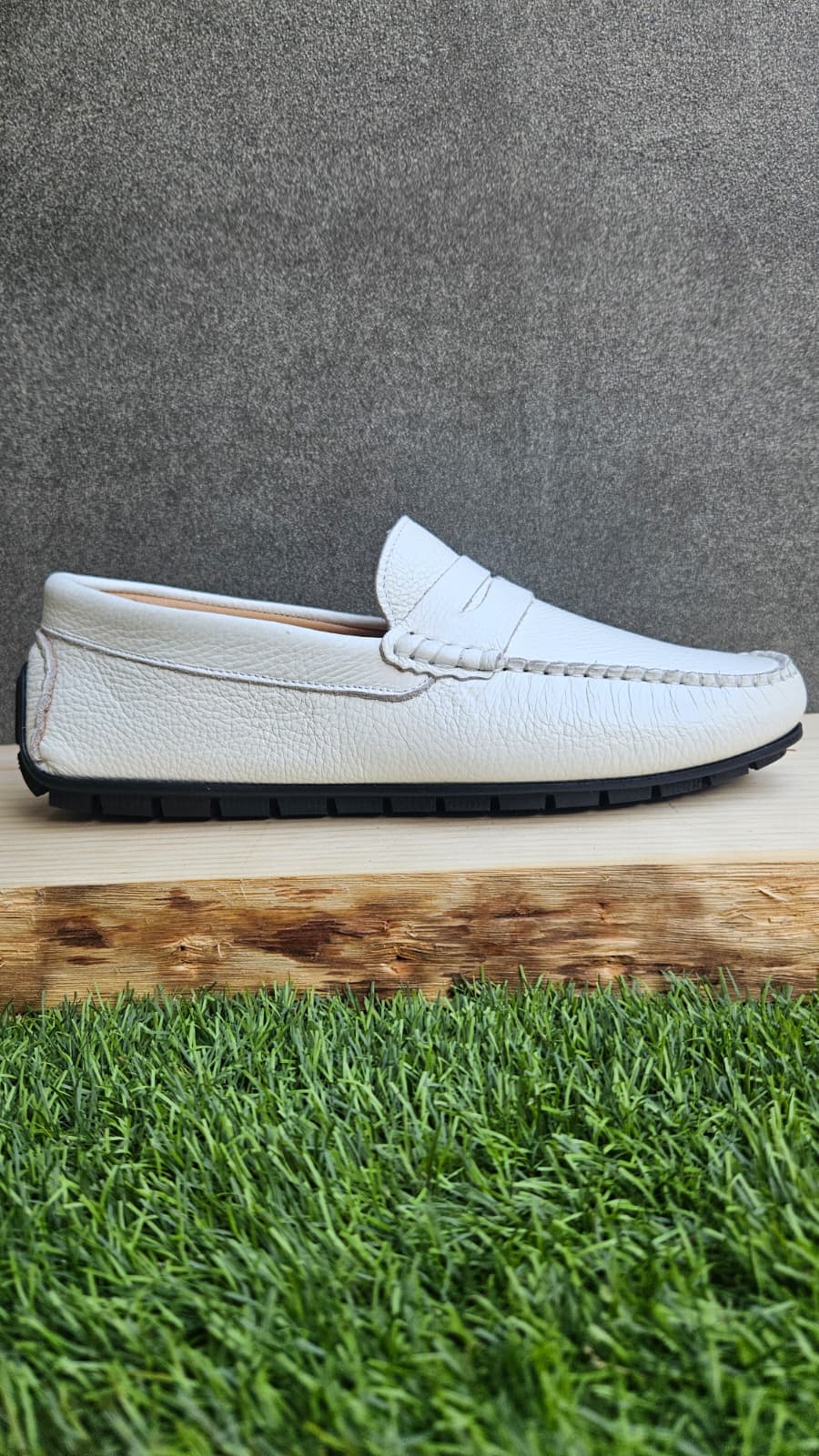 MOCASÍN BLANCO