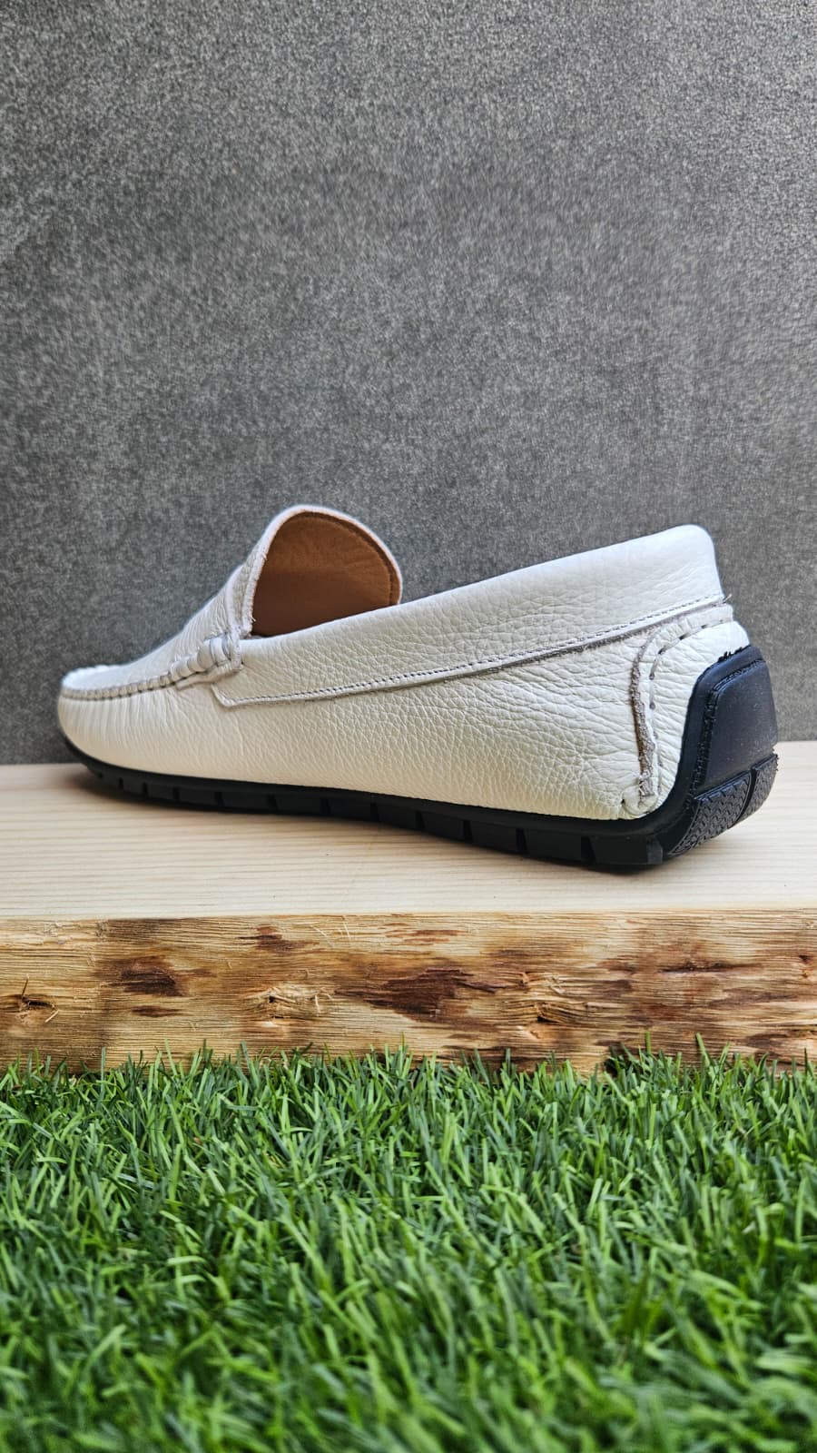 MOCASÍN BLANCO