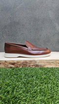MOCASÍN SLIP-ON MARRÓN DE PIEL